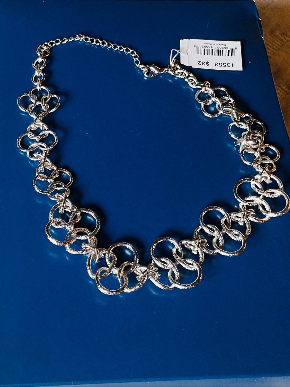 Silver Interlocking Circle Statement Necklace - ViVi
